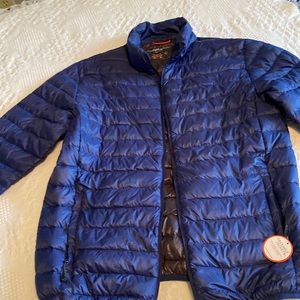 Hawk & Co Women’s lightweight puffer jacket, size M. New with tags